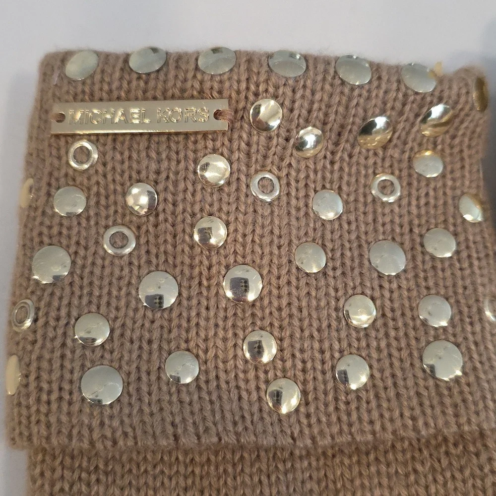 Like New Michael Kors Winter Gloves